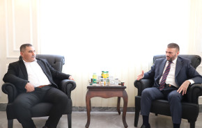 الأمين العام لمجلس القضاء الشرعي يزور البلدية