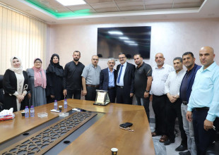 رئيس البلدية يستقبل المهنئين بتوليه منصبه ويناقش آفاقًا للتعاون المستقبلي