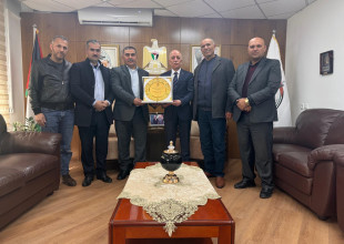 لقاء رئيس البلدية مع رئيس سلطة الأراضي