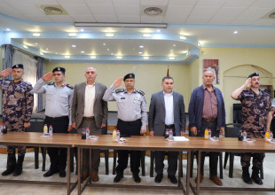 الدفاع المدني يُخَرِّج دورة متطوعين في السموع بدعم من بلديتها