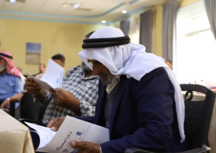 بلدية السموع تنفذ لقاء البيت المفتوح لعرض مخرجات تحديث الخطة التنموية المحلية