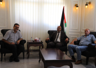 مجلس قروي الريحية يزور بلدية السموع ويناقش قضايا مشتركة