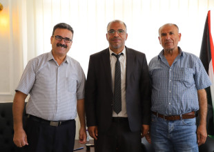 مجلس قروي الريحية يزور بلدية السموع ويناقش قضايا مشتركة