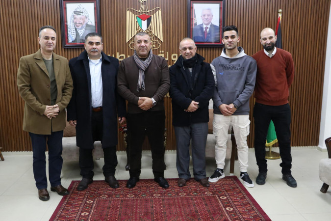 زيارة البلدية مكتب محافظة الخليل