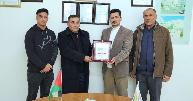 البلدية تبحث سبل التعاون مع جامعة القدس المفتوحة -فرع يطا