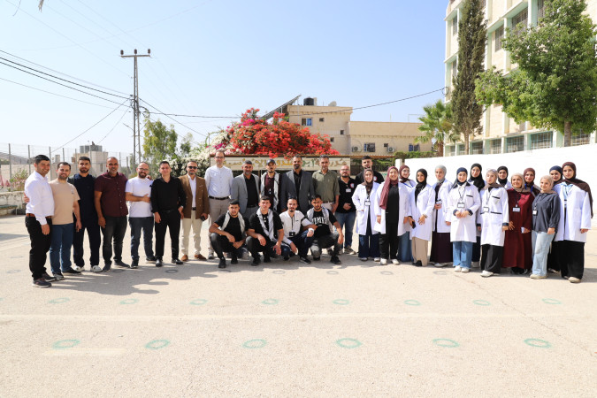البلدية ومركز الوفاء الطبي يطلقان يومًا طبيًا مجانيًا لتعزيز صمود المواطنين ومواجهة شحّ الخدمات الصحية