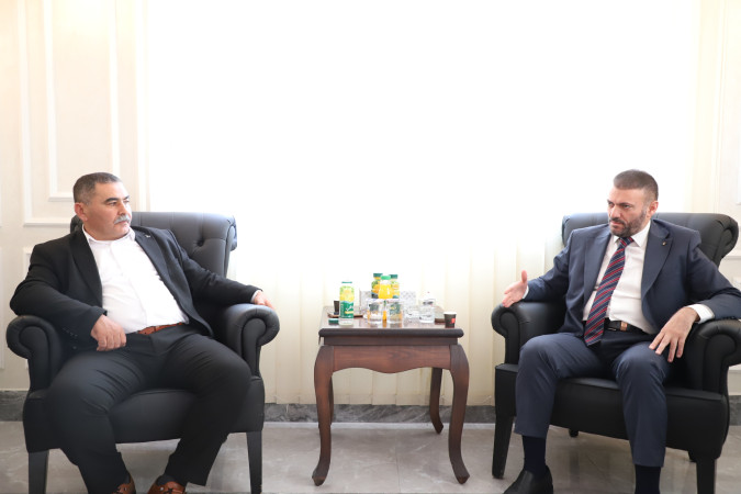 الأمين العام لمجلس القضاء الشرعي يزور البلدية