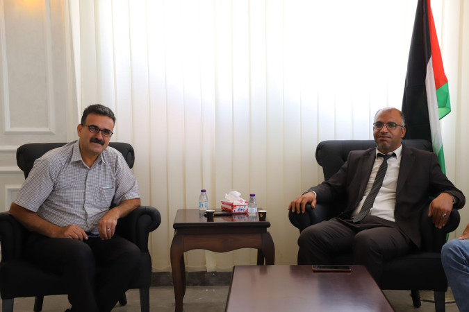 مجلس قروي الريحية يزور بلدية السموع ويناقش قضايا مشتركة